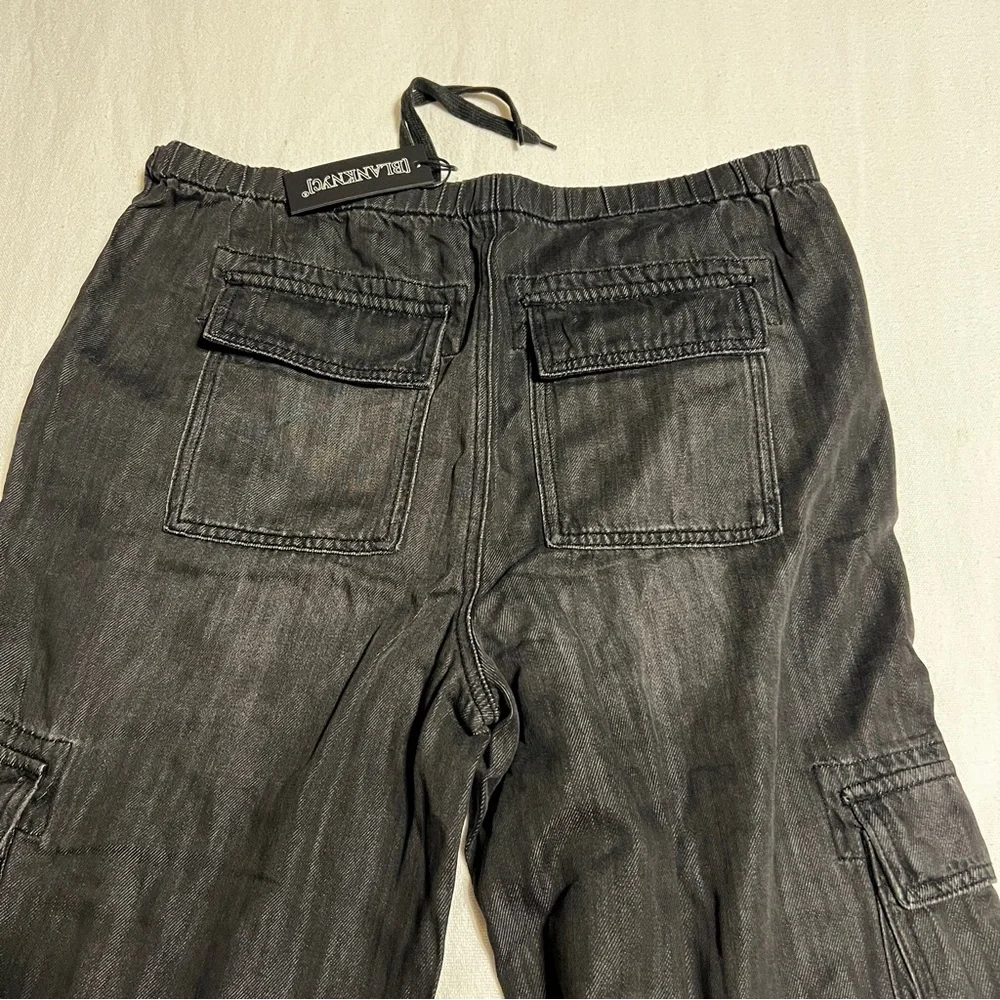 Blank NYC NWT Cargo pants Size 26